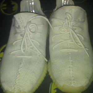 Yeezy 350 Boost White
